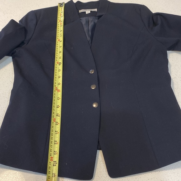 Larry Levine navy blazer sz 10 - Picture 3 of 6
